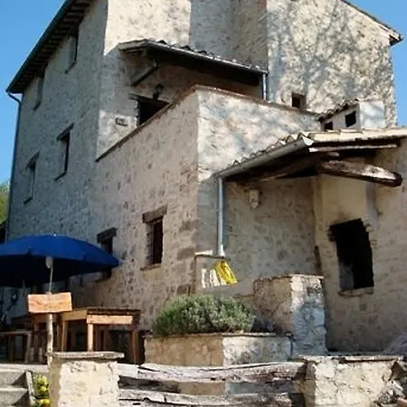 Casa di campagna Tenuta Culaccione Cerreto di Spoleto